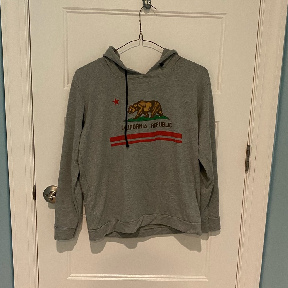 Grey long sleeve shirt